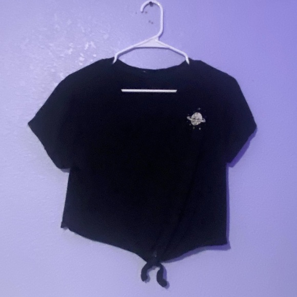 Tops - Crop Top